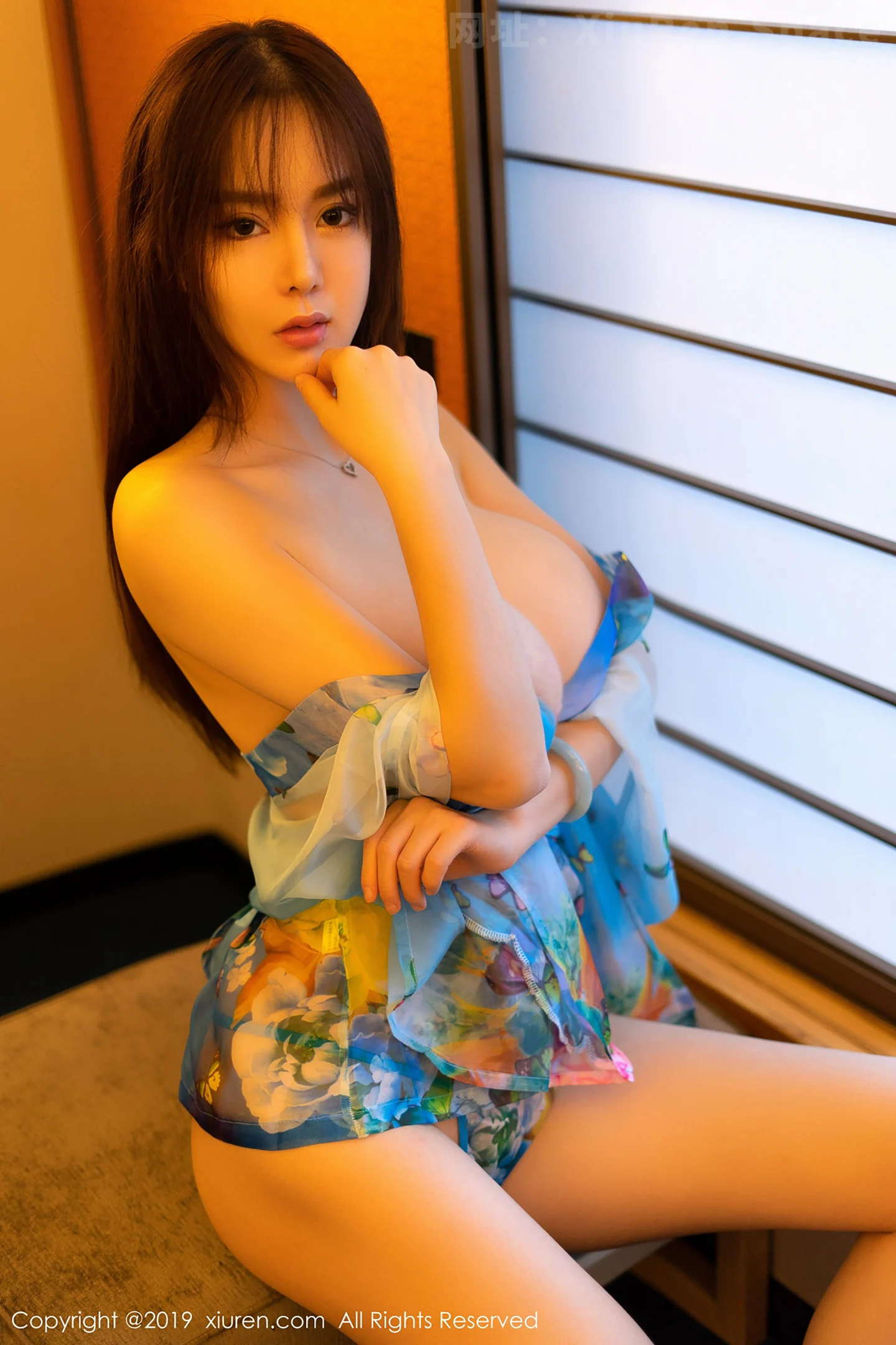 图片[2]-[XiuRen秀人网]VOL.1319 女神易阳Silvia私房薄纱情趣内衣秀傲人豪乳露点诱惑写真45P-秀人网官方网站